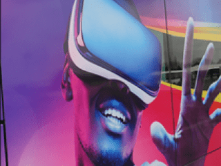 Image tête avec casque de réalité virtuelle